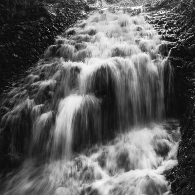 The dark cascade